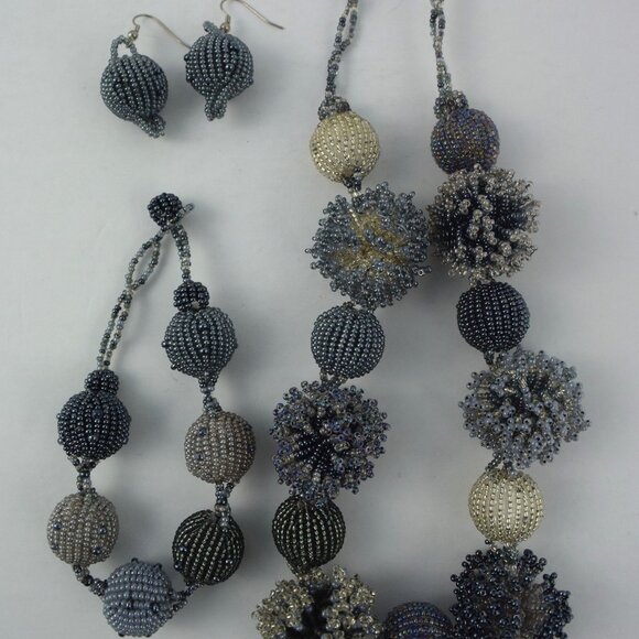 African Hand Crafted Beaded Necklace Bracelet & Earrings Set GORGEOUS WORK! - Picture 3 of 10